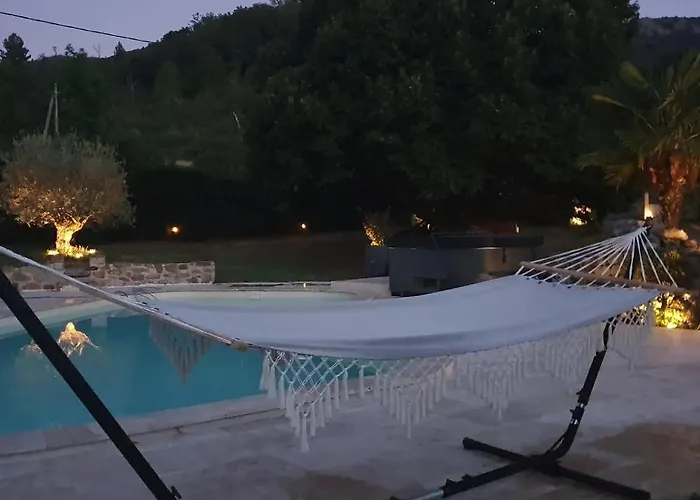 La Babounette 3* Jaujac